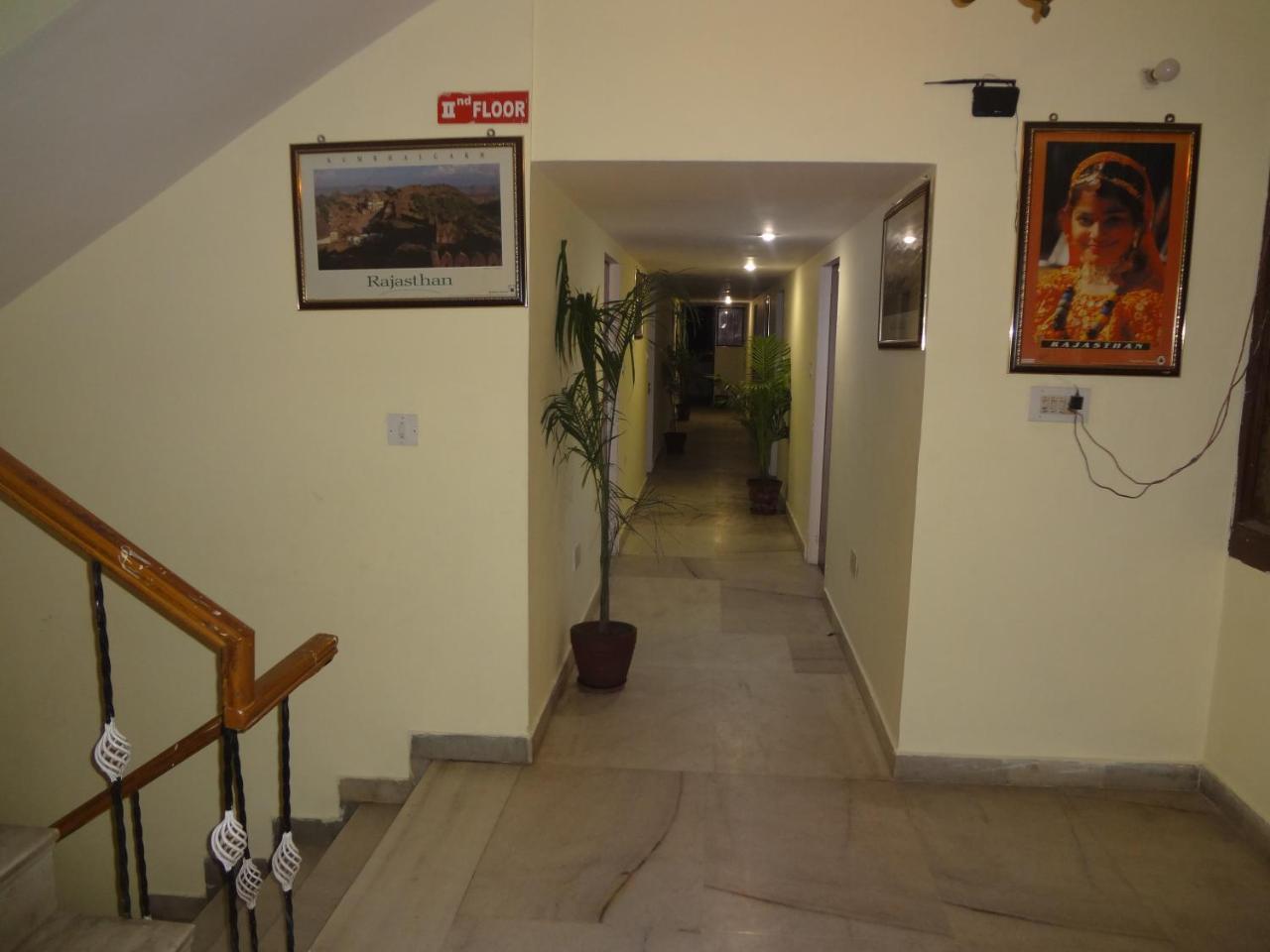 Hotel Jaipur Achrol Luaran gambar